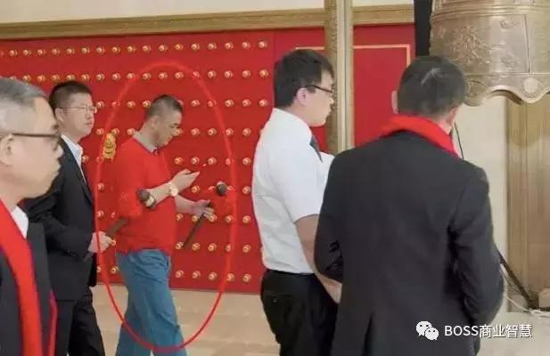 江湖人称“铜鱼头”，白手起家到年收入5亿，奥巴马还给他回信！