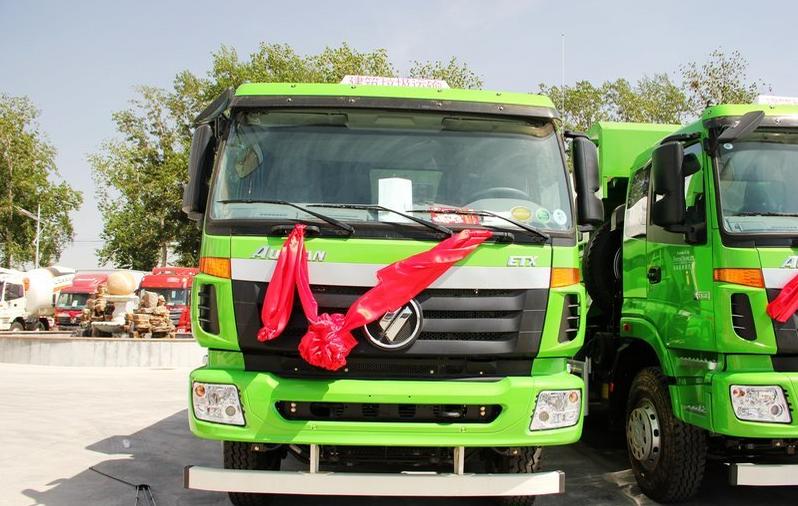 自卸车红岩金刚和红岩杰狮的区别,红岩自卸车与德龙哪个好