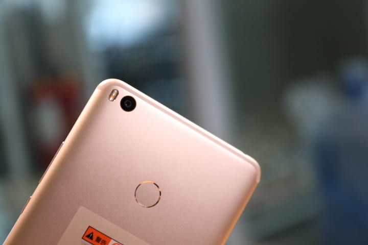 小米max2电池掉电太快,小米max2评测