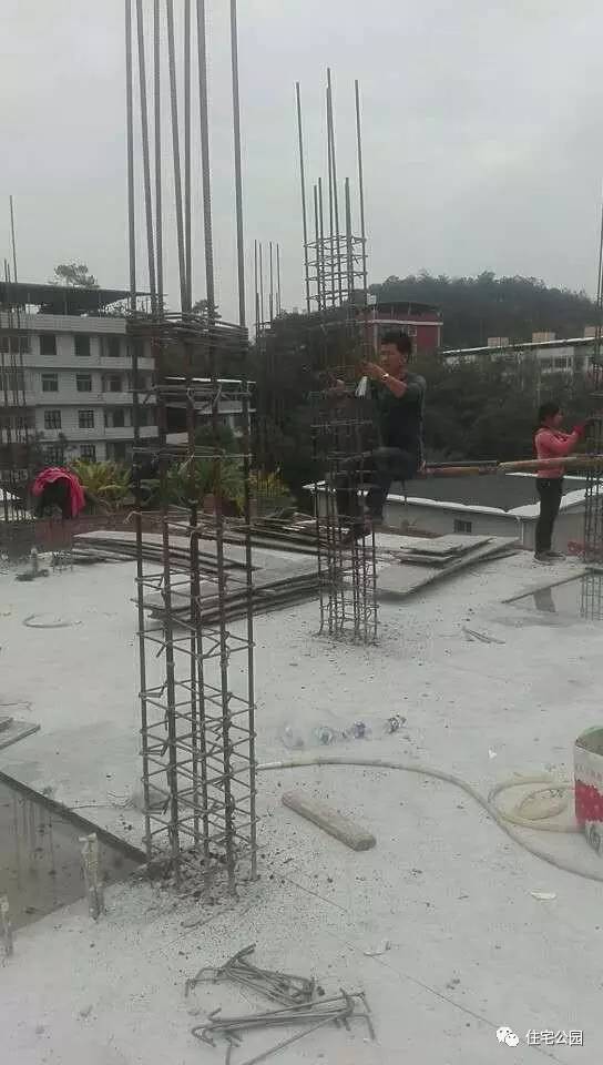 框架结构自建房地基筏板基础,自建房老基础与新筏板基础的结合