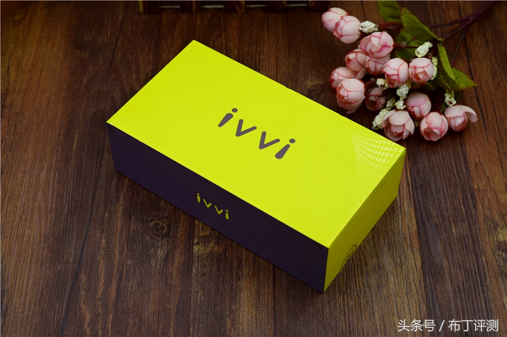 裸眼真能体验震动出屏？这款裸眼3D手机告诉你答案！