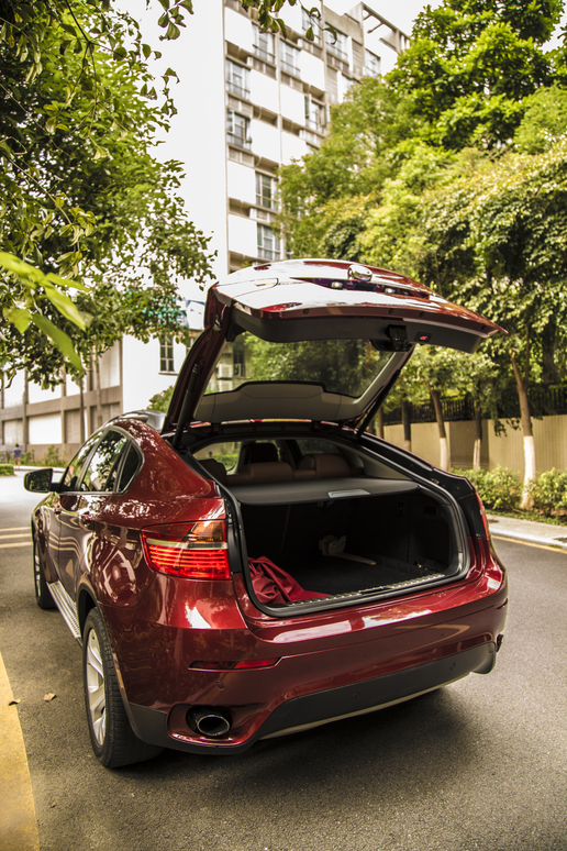 宝马x6xdrive35i落地价多少,宝马x62021款