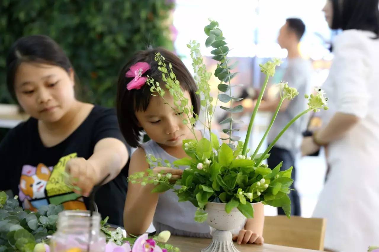 放假了，孩子真的没人带