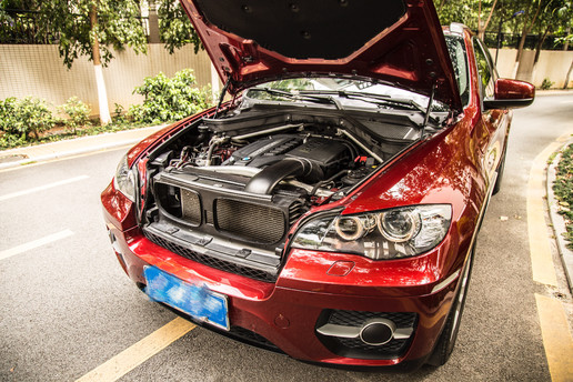 宝马x6xdrive35i落地价多少,宝马x62021款