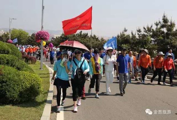 两节相遇，36万人畅玩新区