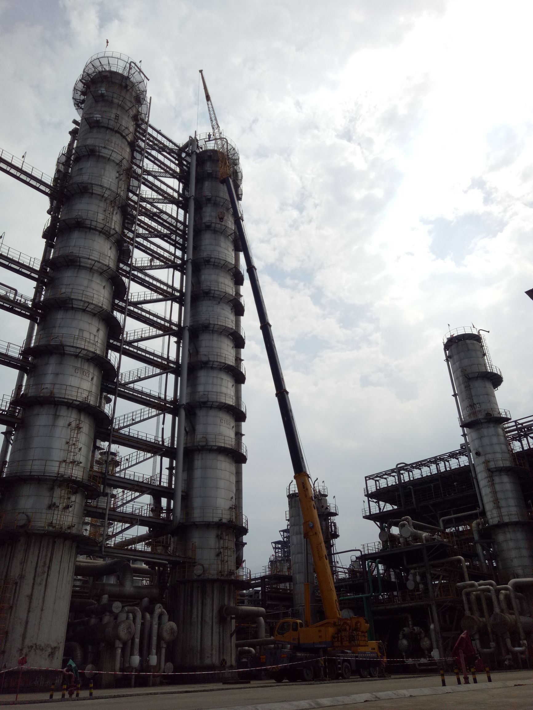 广西石化钦州石化全景,广西钦州石化现场工作视频