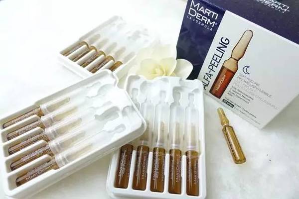 走红毯前一套安瓶，抽烟喝酒熬夜的明星离不开的小秘诀