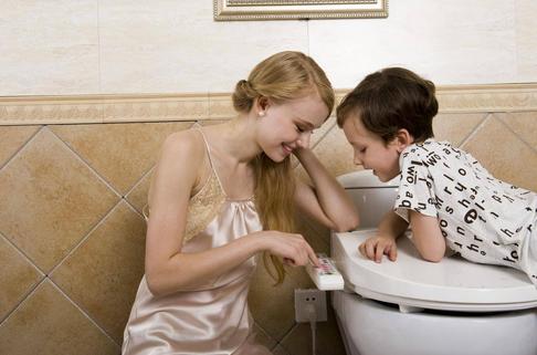 百年松下因马桶盖爆红拥抱电商，换经理请志玲亡羊补牢