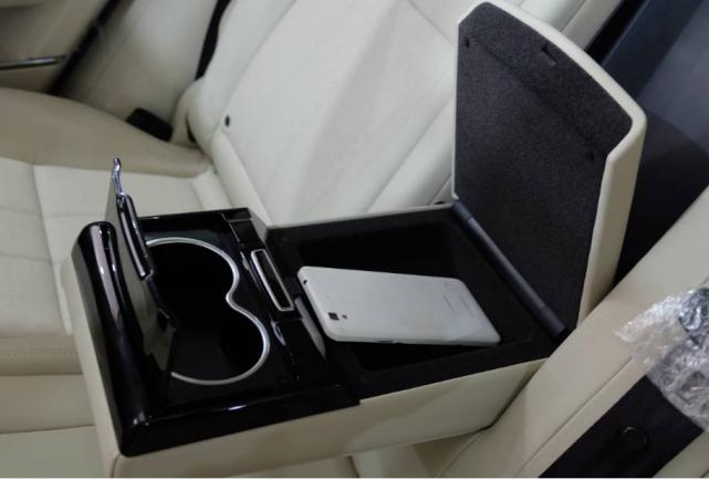 2017年众泰t700顶配评测,众泰t700是什么发动机