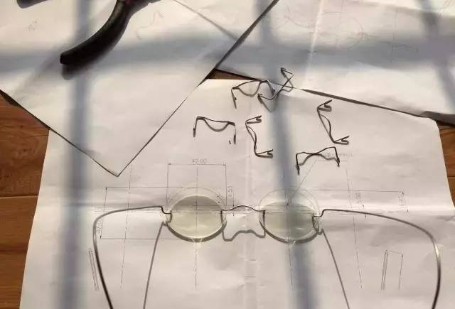 目前十大最好的眼镜品牌,日常好看的平价眼镜品牌