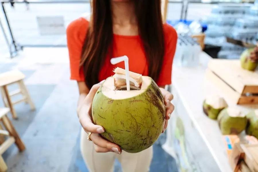 泰国吃榴莲自助餐视频,第一次吃泰国料理