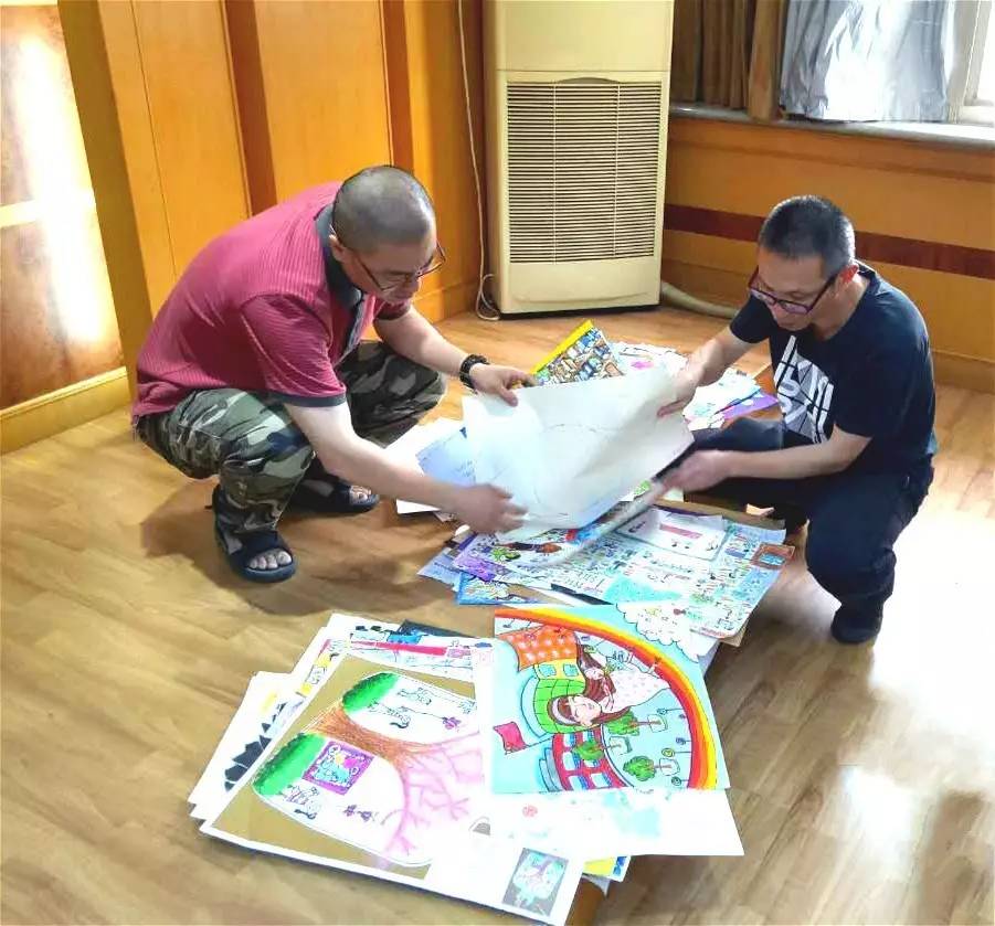 我心中的小学绘画获奖作品,我心中的校园绘画优秀