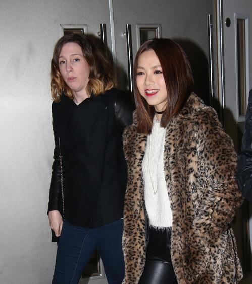 我为娜姐狂！扒扒视麦当娜为偶像做疯狂事的华人明星