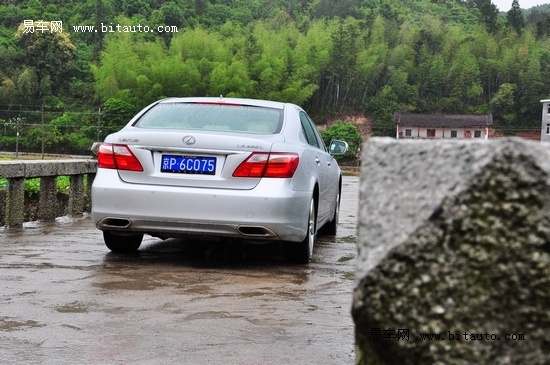 老车雷克萨斯is300,海阔试车雷克萨斯ls460l