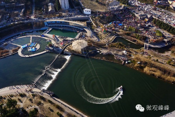 只有站得高才能望见远处的风景,鸟瞰峰峰