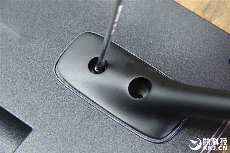 小米电视455英寸评测：4K+4.9mm极致超薄