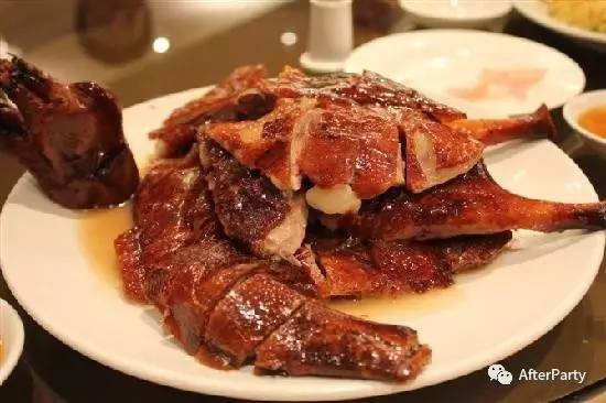 香港｜买衫买到十点一