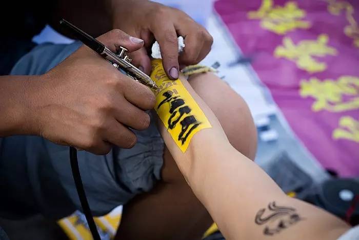 夏天就该去玩,夏天就去丽江旅游