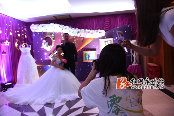 大学生挑战零元生存学以致用挣善款资助天天乐小学