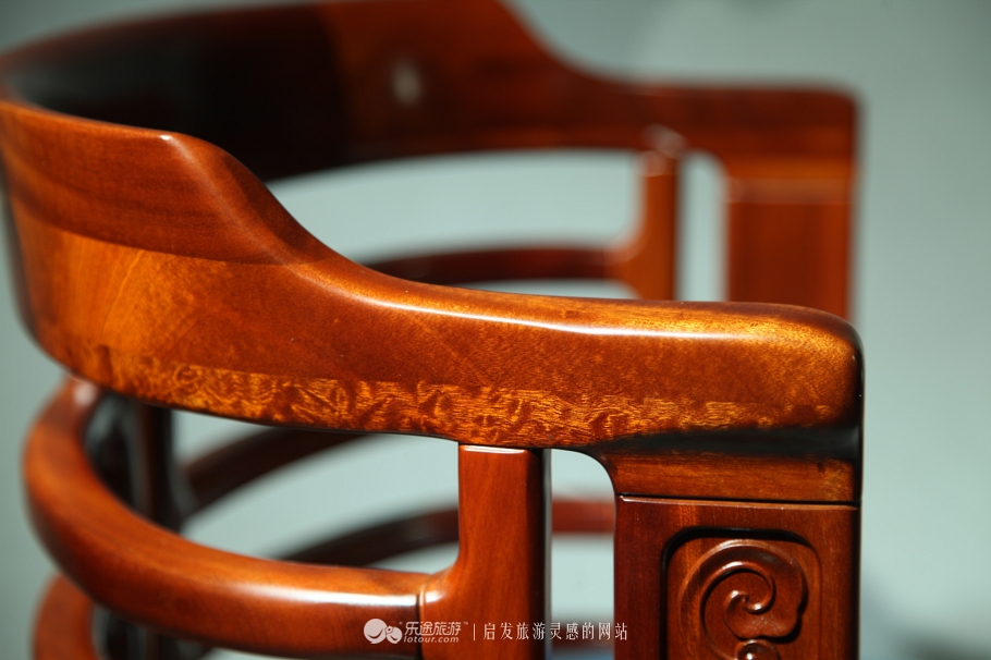 香柏年的优点,香柏年家居生活馆