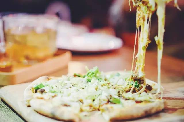 吃饭这么私人的事,吃饭是很私人的事