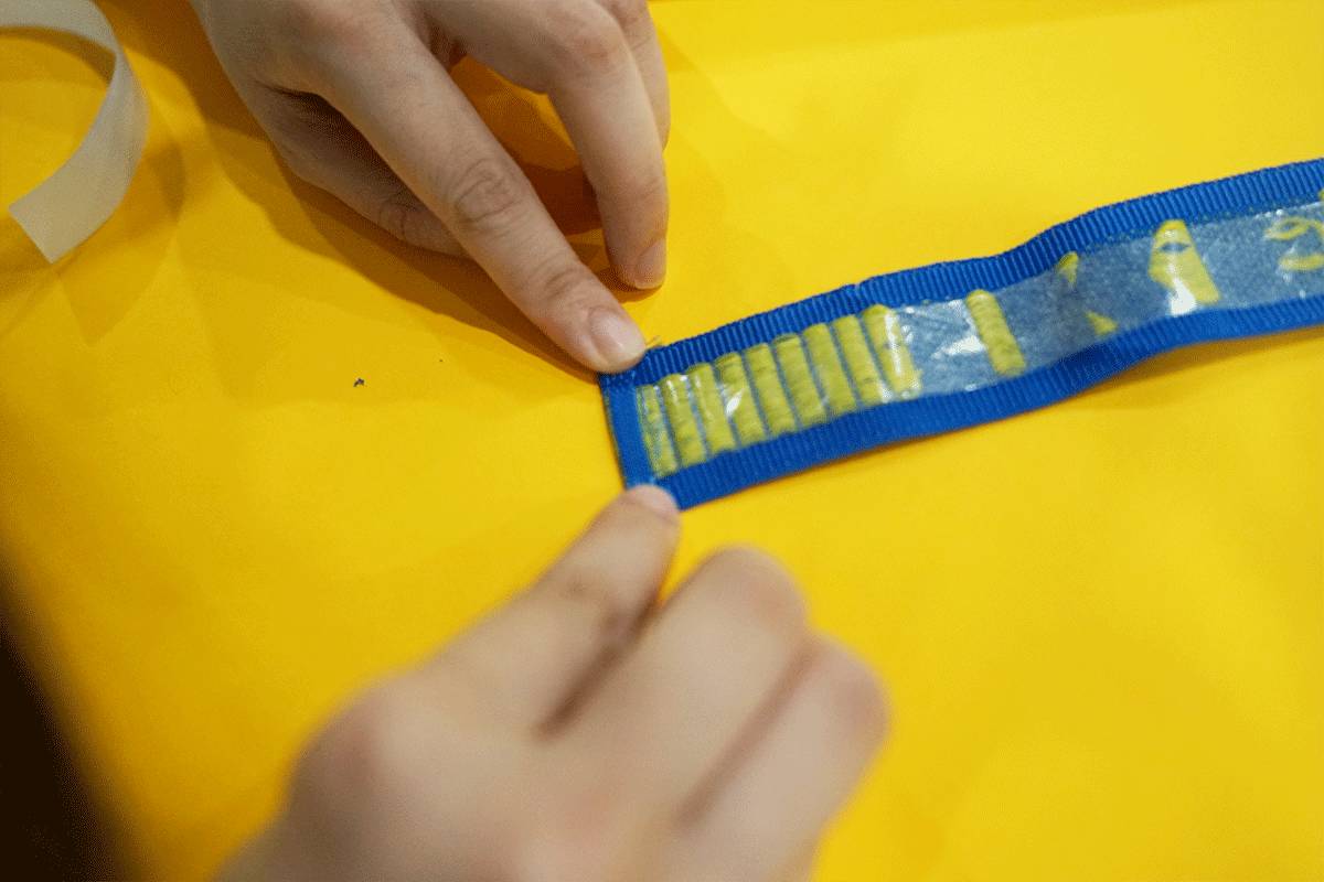 贫穷使人进步,贫穷使人进步后面一句