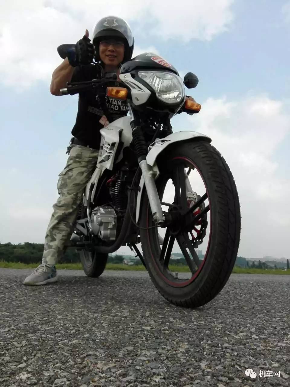 杞﹀弸椋庨噰渚濇棫鍥剧墖,杞﹀弸涓汉椋庨噰闆嗛敠