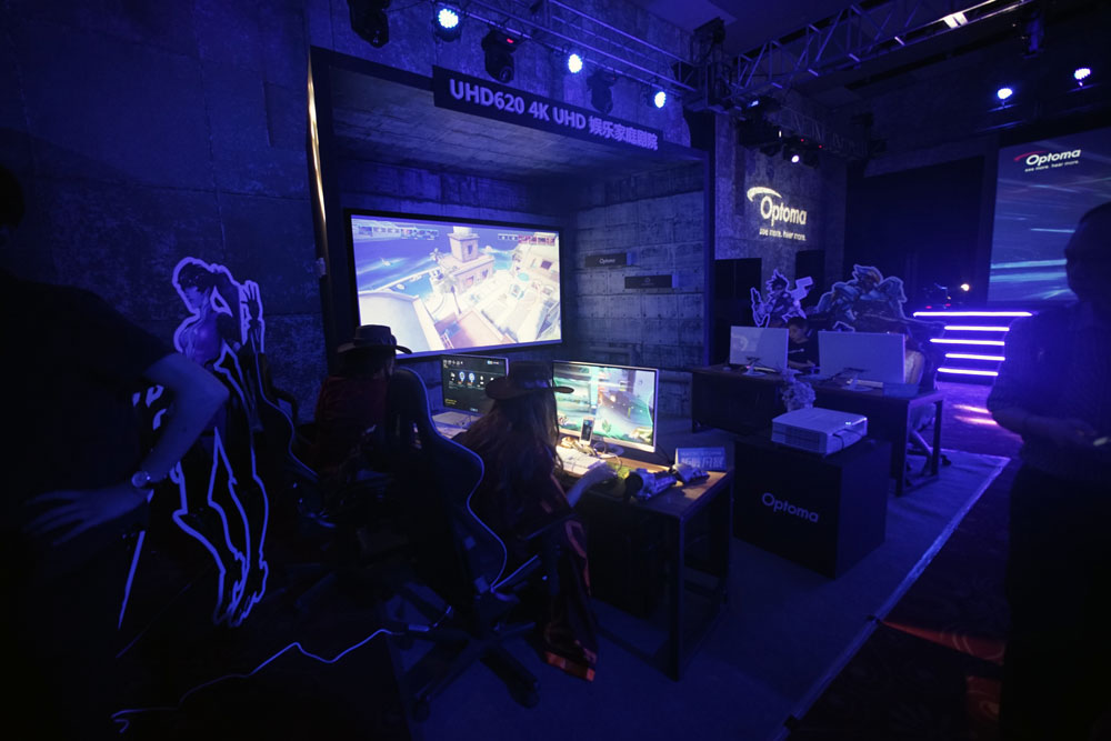 奥图码和爱普生4k投影仪哪个好,奥图码全高清家用投影机评测