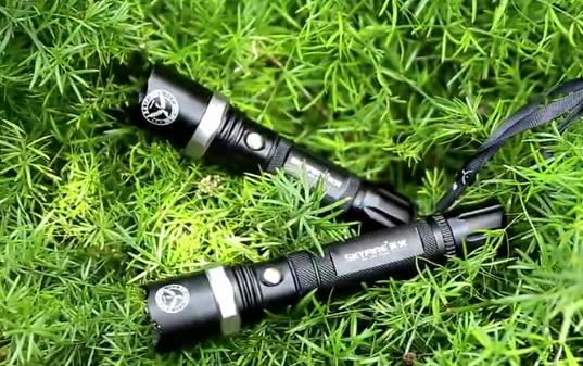 天火手电筒充电,天火强光充电超亮手电筒