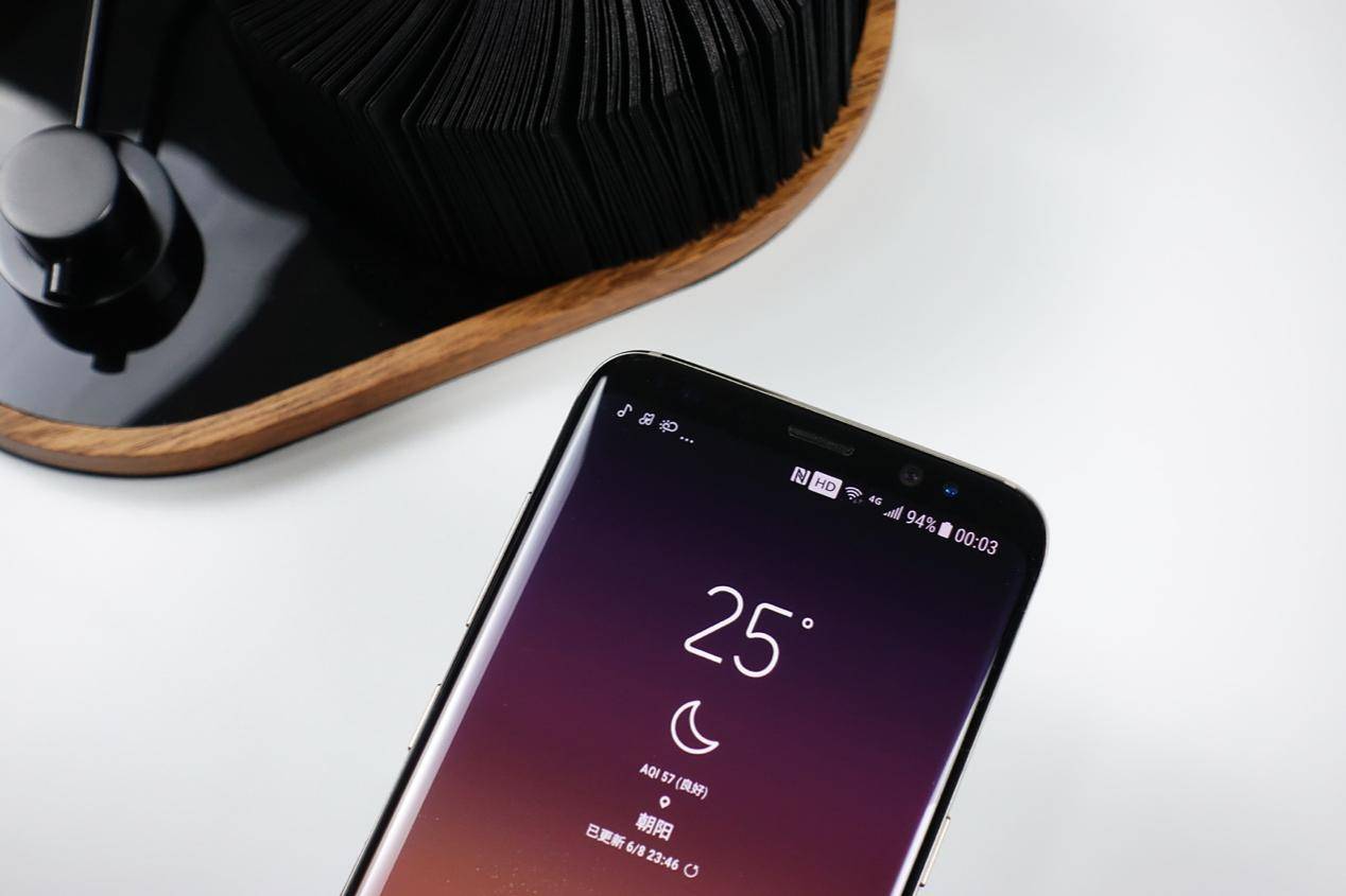 三星S8体验：不是简单的“机皇”，而是全能领袖！