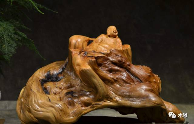 刚到手崖柏就两半了,崖柏会不会开裂