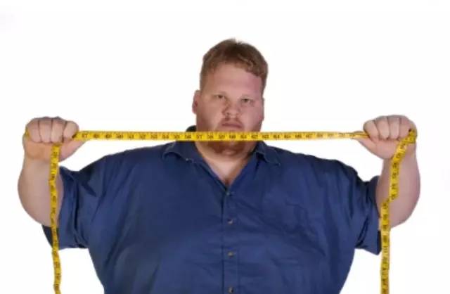 别再抱怨因为胖买不到衬衫了，那是因为你没找对地方