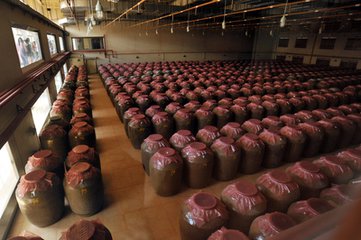 白酒酿酒工艺流程动画,酱香型白酒酿造工艺流程图解