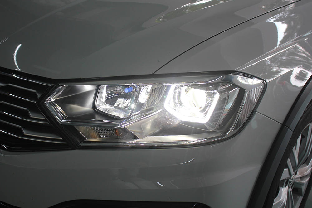 一汽大众蔚领车内灯光操作视频,大众蔚领汽车灯光视频