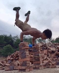 韩服dnf格兰迪搬砖收益,dnf90格蓝迪搬砖工作