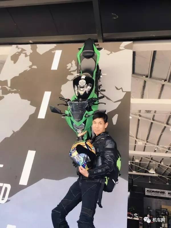 杞﹀弸椋庨噰渚濇棫鍥剧墖,杞﹀弸涓汉椋庨噰闆嗛敠