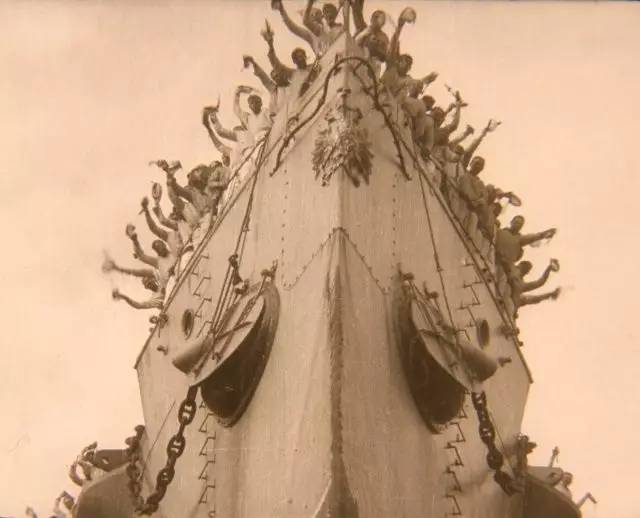 高考完想进娱乐圈,高考后女孩子不要乱去电影院