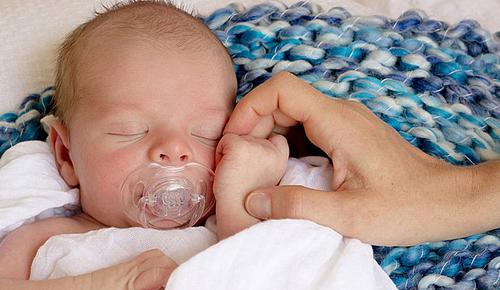 新生儿甜美好睡眠的秘密