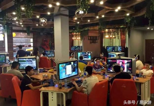 还有这种操作？网吧招新再也不用靠充送了！