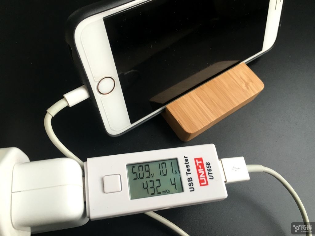 果粉必备充电头,懂手机帝苹果原装充电器