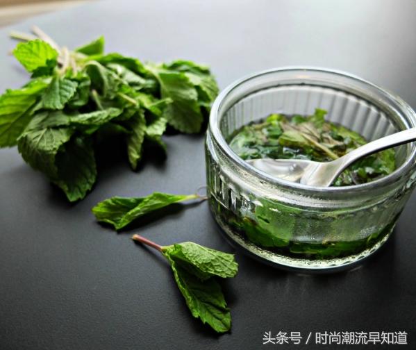 实用生活小妙招去除黑眼圈,有效祛除黑眼圈