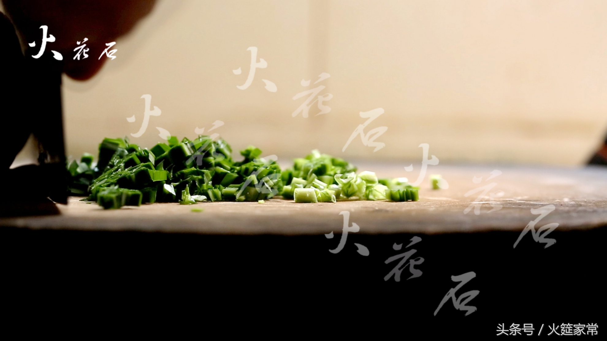 猪的脑花是如何加工而成的,只有四川人才能吃到的美食