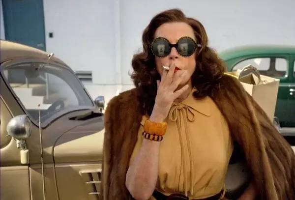 宿敌贝蒂和琼全集在线观看,宿敌贝蒂和琼第一季完整