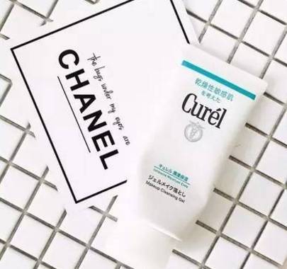 今夏最in女团妆,不容错过的大牌彩妆产品