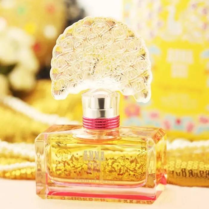 安娜苏独角兽香水属于什么档次,安娜苏美人鱼香水和独角兽香水