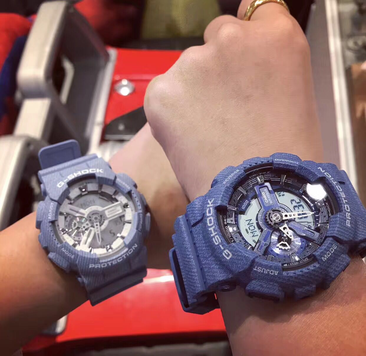 高级时尚手段带,手段上的时尚单品女