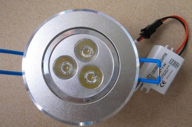 房间里用节能灯好还是led灯好,家里装led灯泡还是装led灯管