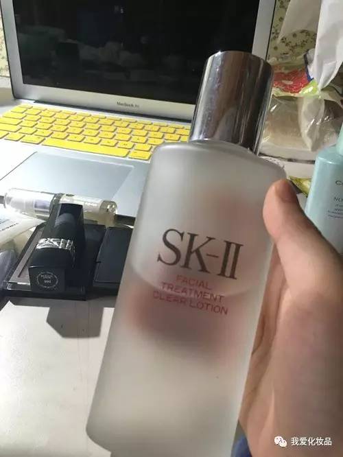 从油敏肌到干敏肌肤,40多岁干皮肤敏感适合什么护肤品