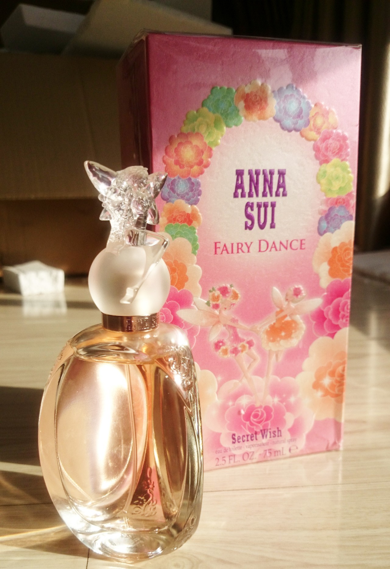 安娜苏独角兽香水属于什么档次,安娜苏美人鱼香水和独角兽香水