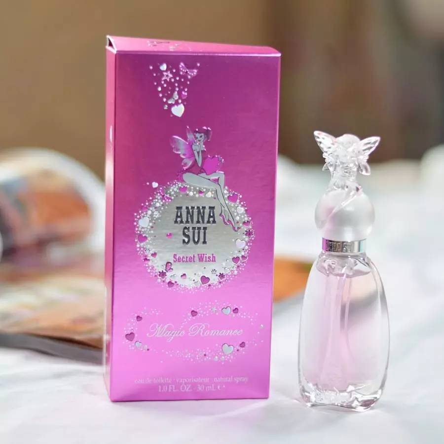 安娜苏独角兽香水属于什么档次,安娜苏美人鱼香水和独角兽香水